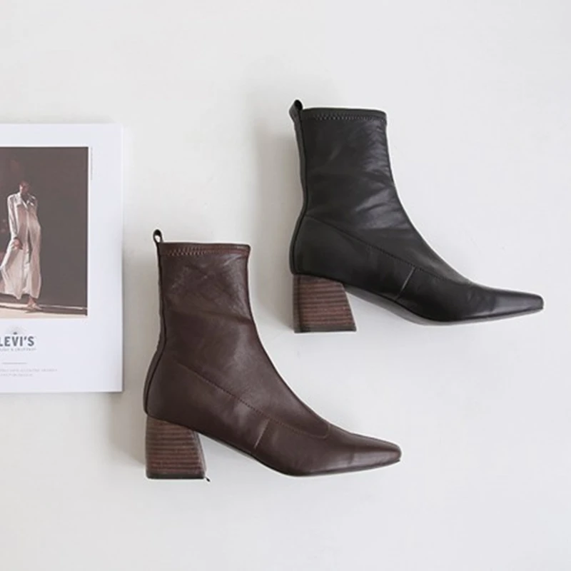 Ankle boots 2021 autumn and winter new boots women's high-heeled elastic boots large size boots
Ankle boots 2021 autumn and winter new boots women's high-heeled elastic boots large size boots