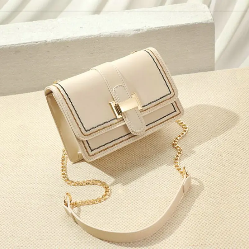 Women Crossbody Bag Small Evening Sling Bags 2019 Mini Totes Chain Messenger Brand Purses leather Designer Shoulder Bag A41-44
Women Crossbody Bag Small Evening Sling Bags 2019 Mini Totes Chain Messenger Brand Purses leather Designer Shoulder Bag A41-44