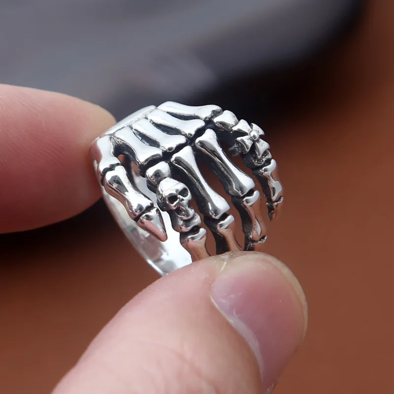 S925 Sterling Silver Jewelery Fashion Retro Thai Silver Punk Wind Cross Skeleton Ghost Ring
S925 Sterling Silver Jewelery Fashion Retro Thai Silver Punk Wind Cross Skeleton Ghost Ring