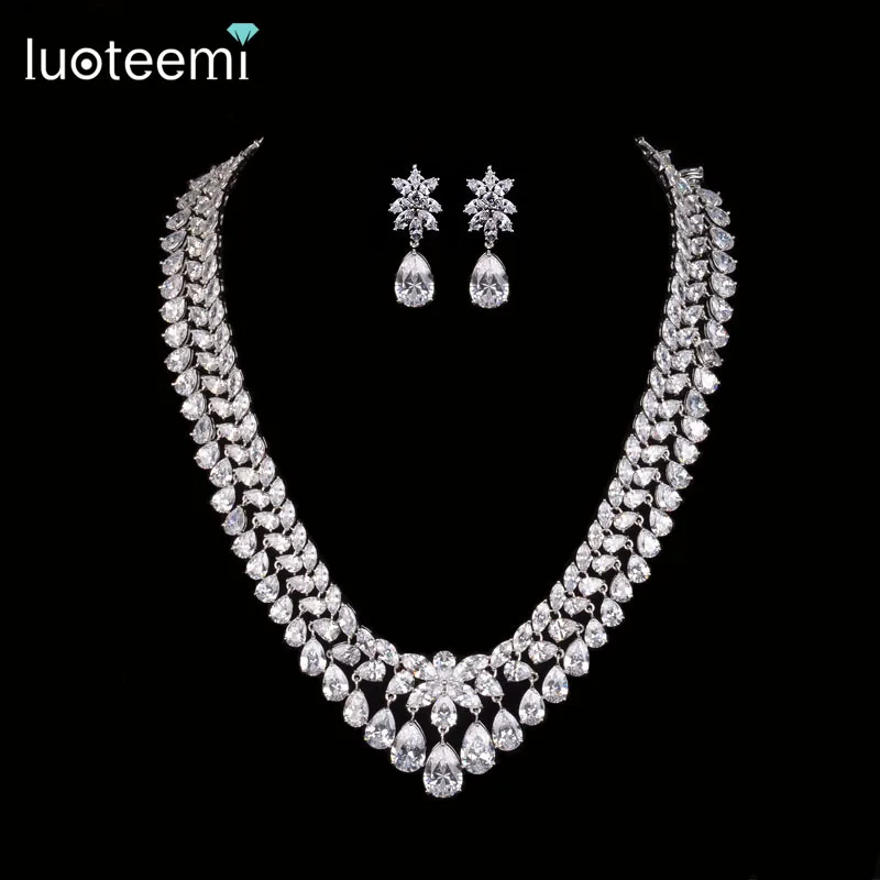 LUOTEEMI Wholesale 2016 New Luxury Sparkling Princess Clear CZ Statement Choker Necklace For Women Bridal Wedding Jewelry Set
LUOTEEMI Wholesale 2016 New Luxury Sparkling Princess Clear CZ Statement Choker Necklace For Women Bridal Wedding Jewelry Set