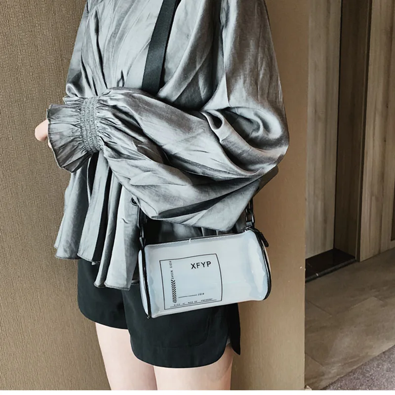 Women Messenger Bags Sac Transparant Clear Purse 2019 New Fashion Letters Transparent Wild Wide Shoulder Bucket Bag WWJ295
Women Messenger Bags Sac Transparant Clear Purse 2019 New Fashion Letters Transparent Wild Wide Shoulder Bucket Bag WWJ295