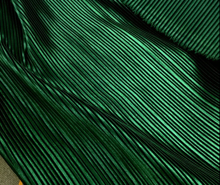 2 meters 150cm 59.05" width green fine stripe crumple accordion pleated faux silk satin fabric for dress skirt MM16
2 meters 150cm 59.05" width green fine stripe crumple accordion pleated faux silk satin fabric for dress skirt MM16