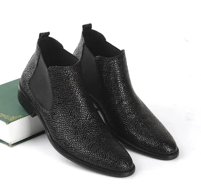 Genuine leather men's boots slip on pointed toes high top casual shoes elastic band black dress med heel black ankle boots
Genuine leather men's boots slip on pointed toes high top casual shoes elastic band black dress med heel black ankle boots