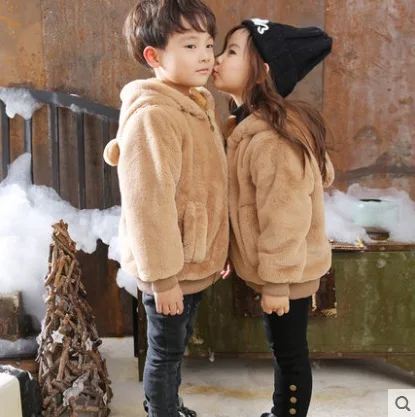 Western style children's clothing girls coat winter 2017 new plus cashmere Korean autumn and winter children's jacket men thick
Western style children's clothing girls coat winter 2017 new plus cashmere Korean autumn and winter children's jacket men thick
