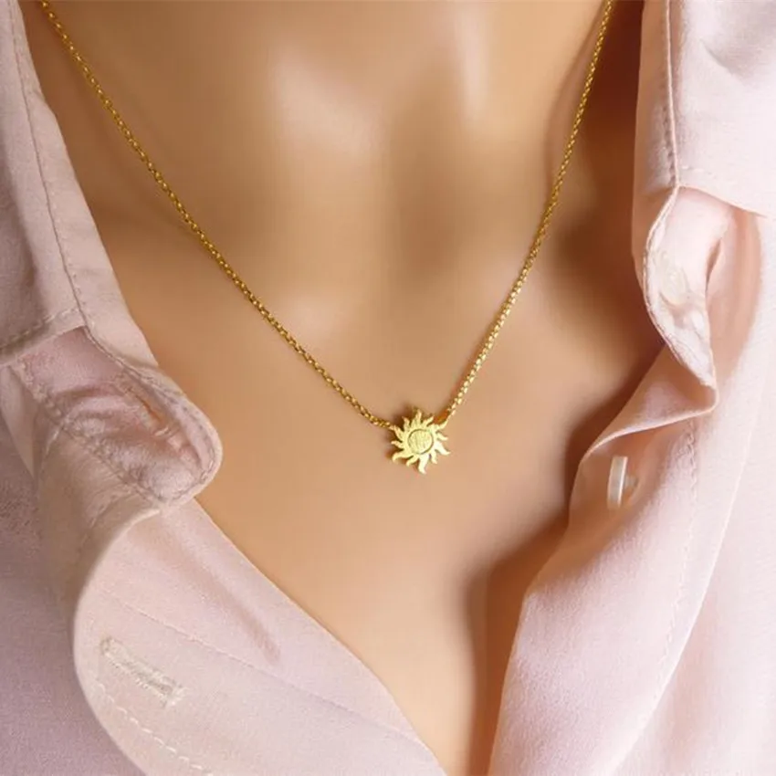 Stainless Steel Sunshine Sun Necklaces For Women Men Girls Gold Color Neck Chain Female Pendant Necklace Jewelry Collier Femme
Stainless Steel Sunshine Sun Necklaces For Women Men Girls Gold Color Neck Chain Female Pendant Necklace Jewelry Collier Femme