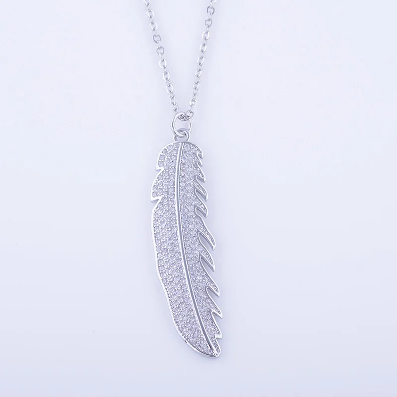 Unique Micro Pave Zircon Crystal Leaf Charms Necklaces & Pendants Handmade Copper Long Necklace For Women Bijoux Collier Chaine
Unique Micro Pave Zircon Crystal Leaf Charms Necklaces & Pendants Handmade Copper Long Necklace For Women Bijoux Collier Chaine