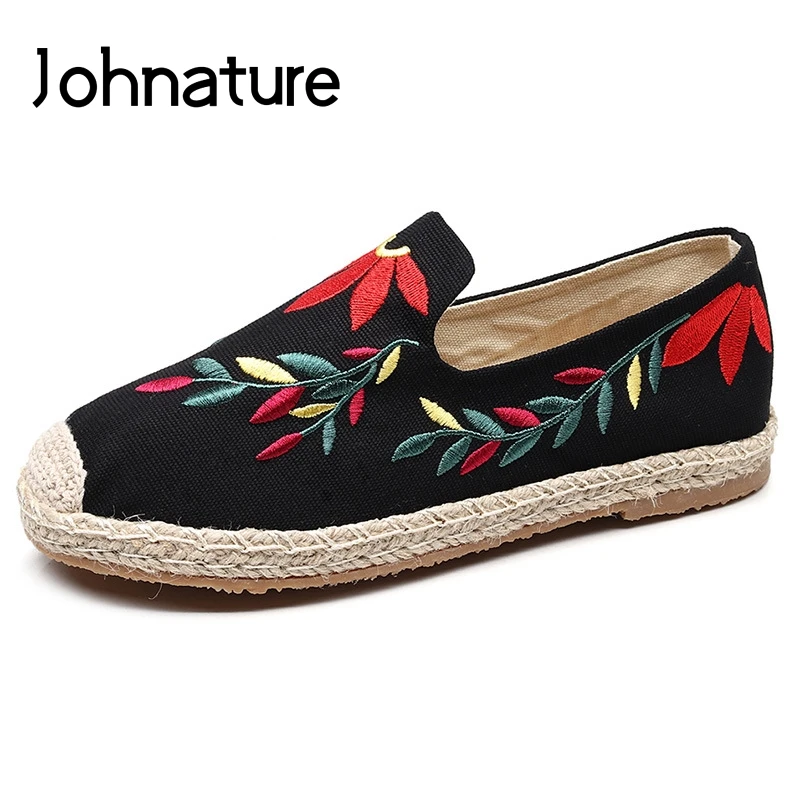 Johnature Canvas Shoes Casual Floral Slip-on Round Toe 2021 New Spring/Autumn Flats Embroider National Style Women Shoes
Johnature Canvas Shoes Casual Floral Slip-on Round Toe 2021 New Spring/Autumn Flats Embroider National Style Women Shoes