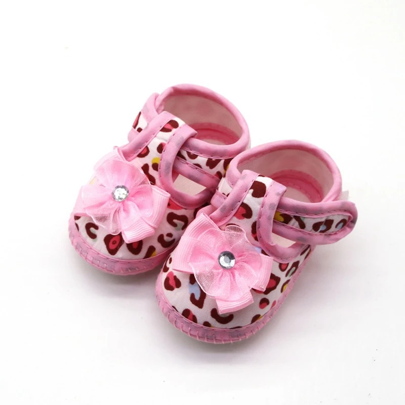 Baby Girl Shoes Breathable Leopard Print Lace Bow Anti-Slip Safe Shoe Casual Walking Shoe Toddler Soft Soled First Walkers 0-18M
Baby Girl Shoes Breathable Leopard Print Lace Bow Anti-Slip Safe Shoe Casual Walking Shoe Toddler Soft Soled First Walkers 0-18M