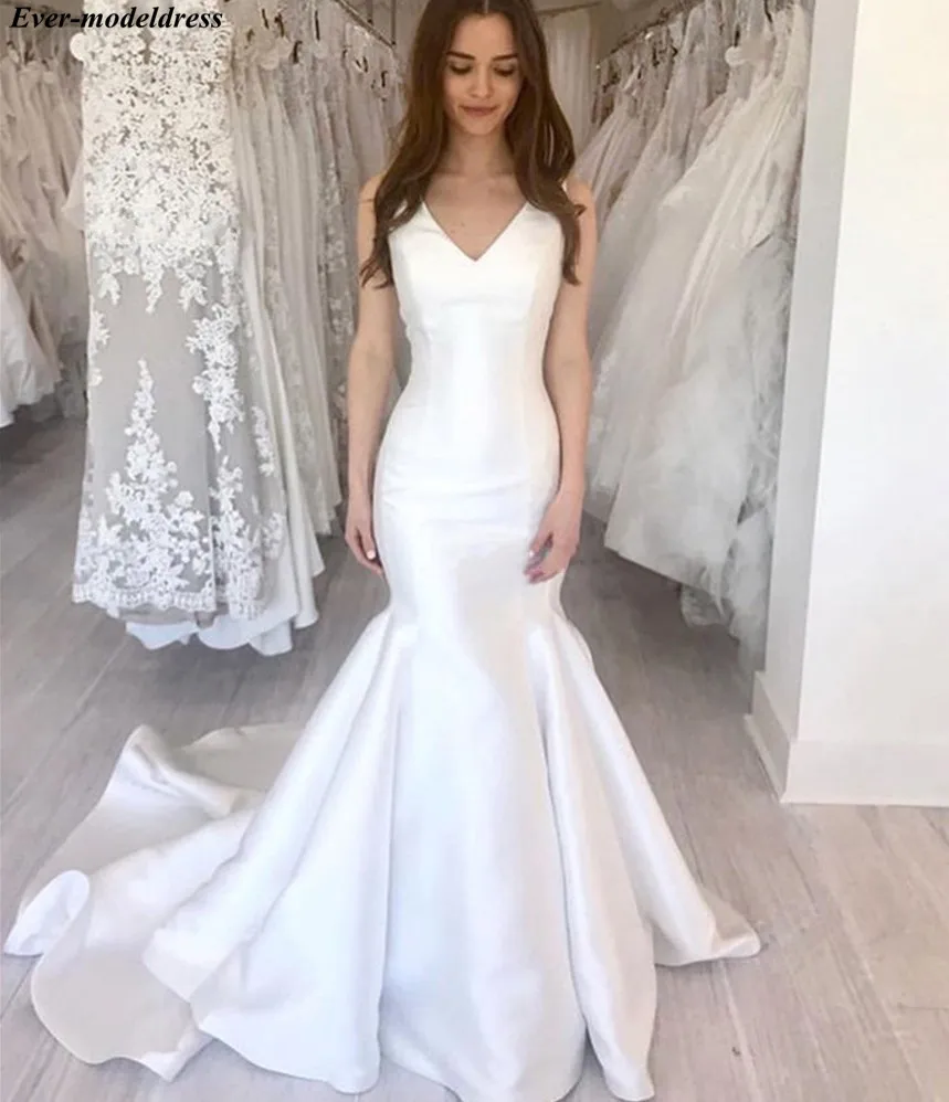 Simple Satin Wedding Dresses Mermaid 2020 V-Neck Zipper Back Sweep Train Bridal Gowns Plus Size Customized Robe De Mariage
Simple Satin Wedding Dresses Mermaid 2020 V-Neck Zipper Back Sweep Train Bridal Gowns Plus Size Customized Robe De Mariage