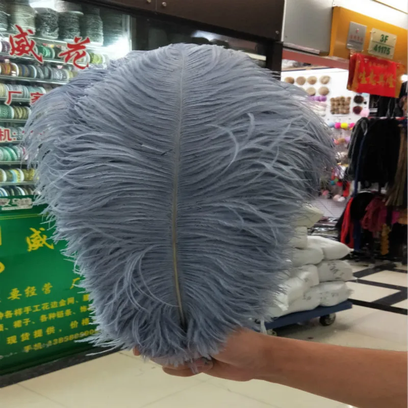 New 100pcs Beautiful 14-16inches / 35-40cm Gray ostrich feather DIY jewelry decoration / wedding celebration
New 100pcs Beautiful 14-16inches / 35-40cm Gray ostrich feather DIY jewelry decoration / wedding celebration