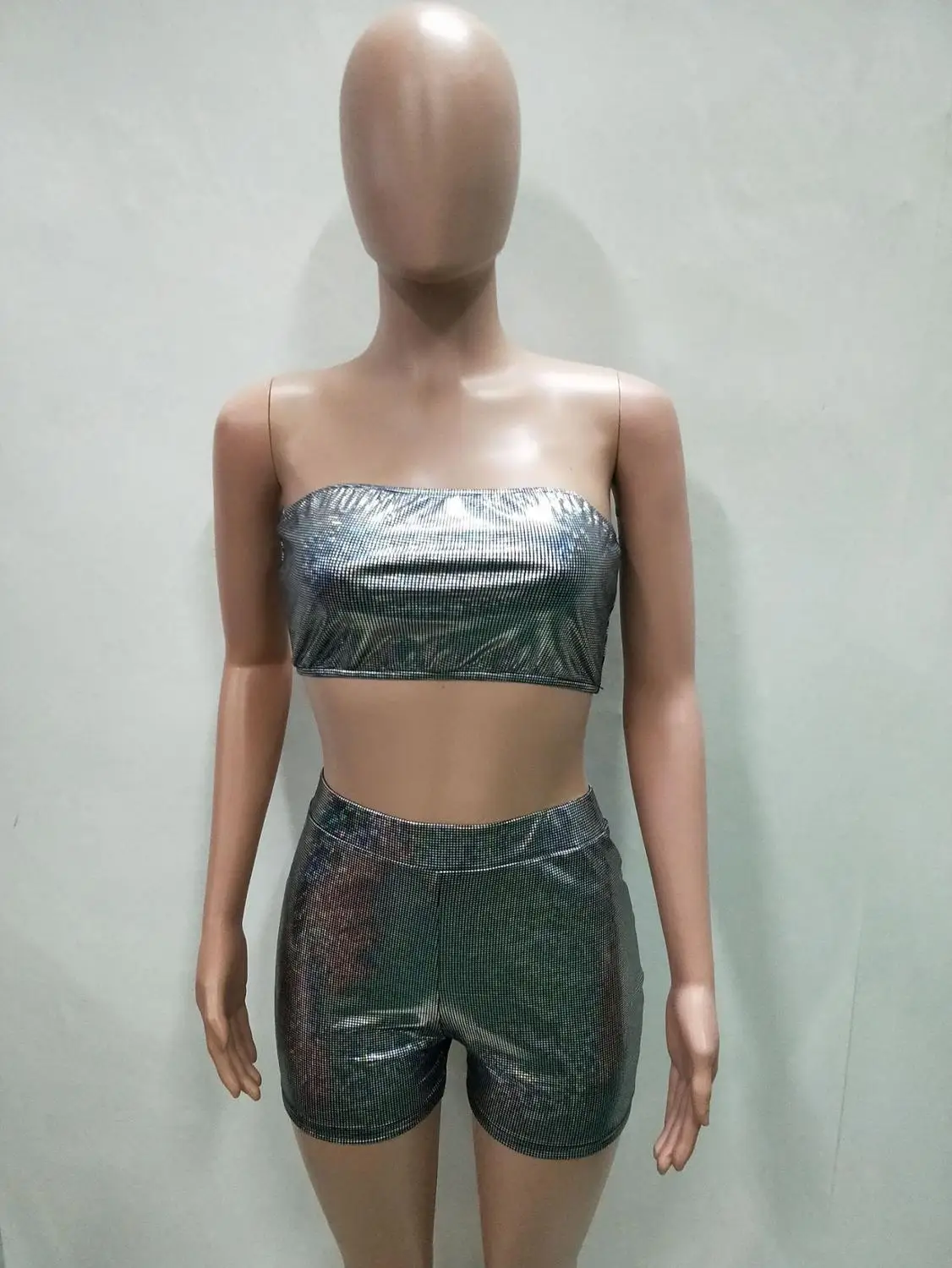 White Grey 2 Colors Sexy Strapless Off Shoulder Crop Top With Shorts Sequin Women Sets Piece Of Women Suits
White Grey 2 Colors Sexy Strapless Off Shoulder Crop Top With Shorts Sequin Women Sets Piece Of Women Suits