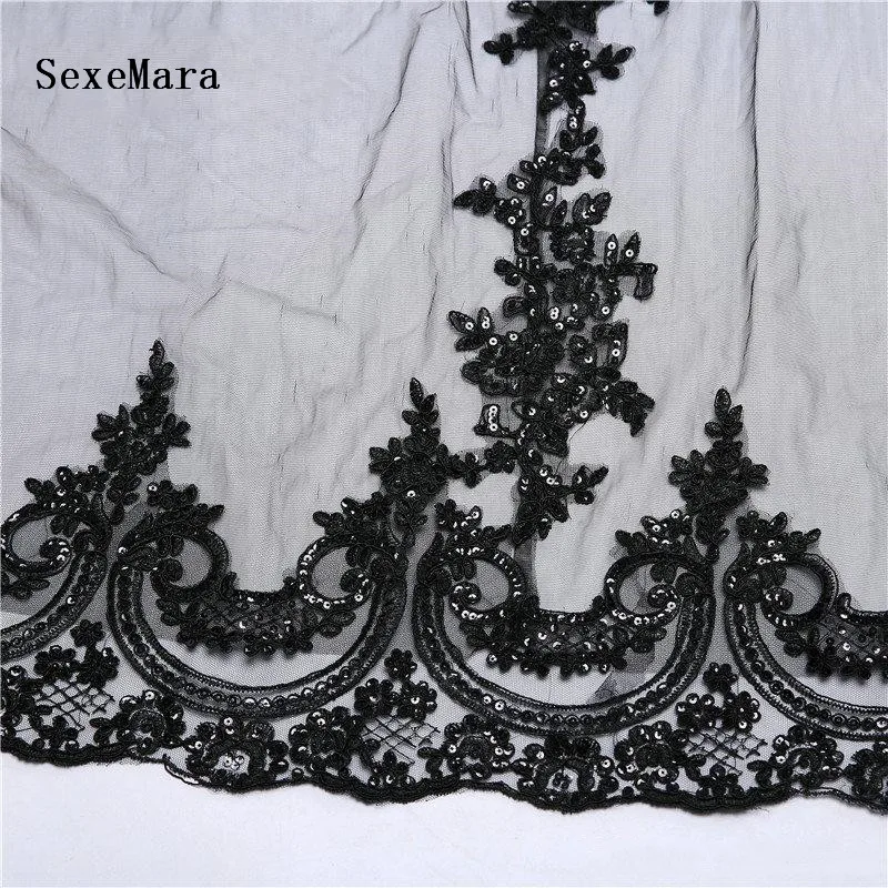 Black Wedding Veil Cathedral Length Applique Lace Edge 1 Layer With Comb Wedding Accessories Dubai Arab Bridal Veil with Comb
Black Wedding Veil Cathedral Length Applique Lace Edge 1 Layer With Comb Wedding Accessories Dubai Arab Bridal Veil with Comb
