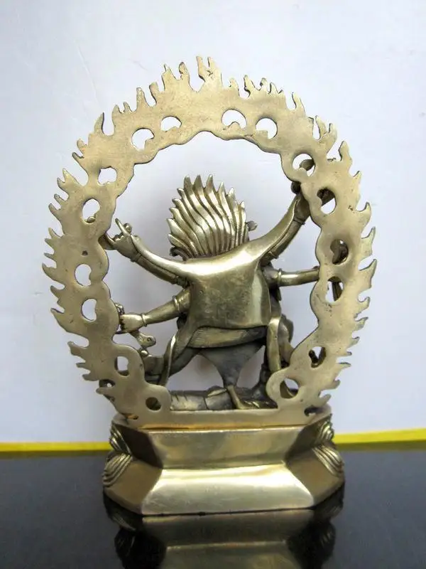 Copper sculpture home decoration protectors wisdom six arm Maha Gala pure copper statue of Buddha, can install reservoir
Copper sculpture home decoration protectors wisdom six arm Maha Gala pure copper statue of Buddha, can install reservoir