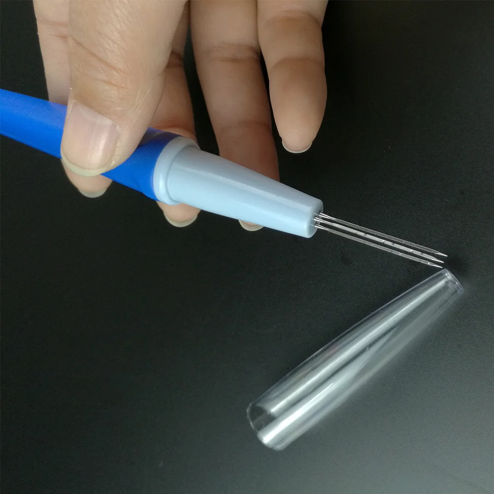 3 Needles Felting Needle Pen The Poking Fun Tools for Wool Felt Needlework Tools Replaceable Needle Needle Felting Handle Holder
3 Needles Felting Needle Pen The Poking Fun Tools for Wool Felt Needlework Tools Replaceable Needle Needle Felting Handle Holder