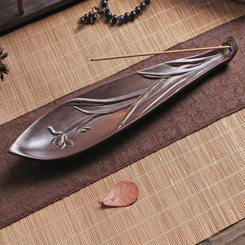 Floral Ceramic Inserted Burner Incense Seat Creative Porcelain Leaf Smoke Waterfall Sandal Incense Holder Purify The Air Room
Floral Ceramic Inserted Burner Incense Seat Creative Porcelain Leaf Smoke Waterfall Sandal Incense Holder Purify The Air Room