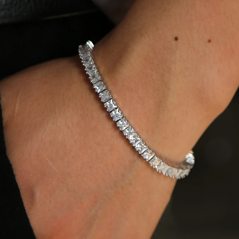 luxury AAA Sparking cubic zirconia women men wedding engagement gift luxury bing tennis cz bracelet jewelry high quality 19cm
luxury AAA Sparking cubic zirconia women men wedding engagement gift luxury bing tennis cz bracelet jewelry high quality 19cm