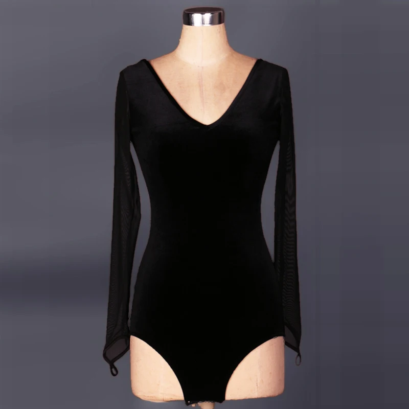 Latin dance new shirt one-piece collar dance dance dress female long sleeved autumn and winter jacket modern gymnastics
Latin dance new shirt one-piece collar dance dance dress female long sleeved autumn and winter jacket modern gymnastics