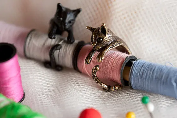 Daisies One Piece New Fashion Cute Handmade Cat Rings For Women Three Colors Animal Ring Anillos Hombre Anel
Daisies One Piece New Fashion Cute Handmade Cat Rings For Women Three Colors Animal Ring Anillos Hombre Anel