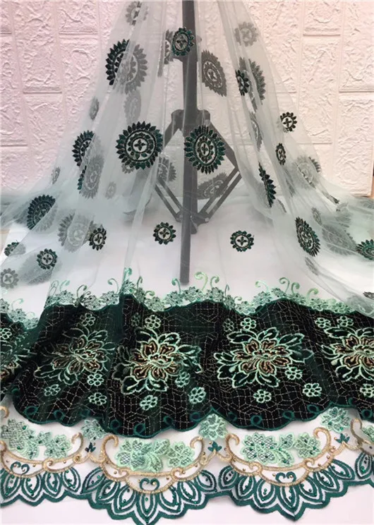 New Design Wine red color African Embroidery velvet Tulle Lace Fabric 2019 Nigerian French flannel Lace Fabric 5Yards/lot
New Design Wine red color African Embroidery velvet Tulle Lace Fabric 2019 Nigerian French flannel Lace Fabric 5Yards/lot