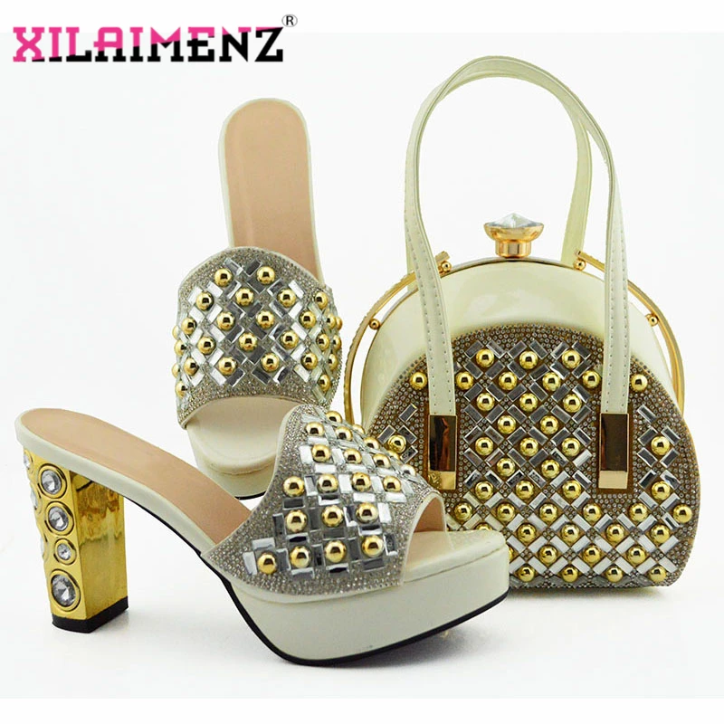 White Summer Style Slippers And Matching Bag Set Fashion 10 CM High Heels Shoes And Bag Set For Wedding On Sale
White Summer Style Slippers And Matching Bag Set Fashion 10 CM High Heels Shoes And Bag Set For Wedding On Sale