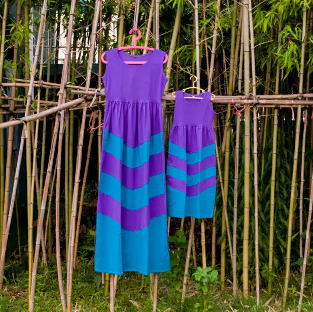 girls kid knitted Cotton Solid chevron summer dress Women beach mommy and me dress mother daughter dresses maxi teenager clothes
girls kid knitted Cotton Solid chevron summer dress Women beach mommy and me dress mother daughter dresses maxi teenager clothes