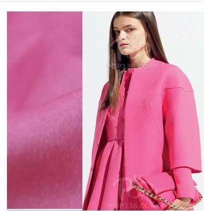 High-end export Italian rose red cashmere fabric winter coat wool fabric thick coat cashmere wool fabric cashmere cloth
High-end export Italian rose red cashmere fabric winter coat wool fabric thick coat cashmere wool fabric cashmere cloth