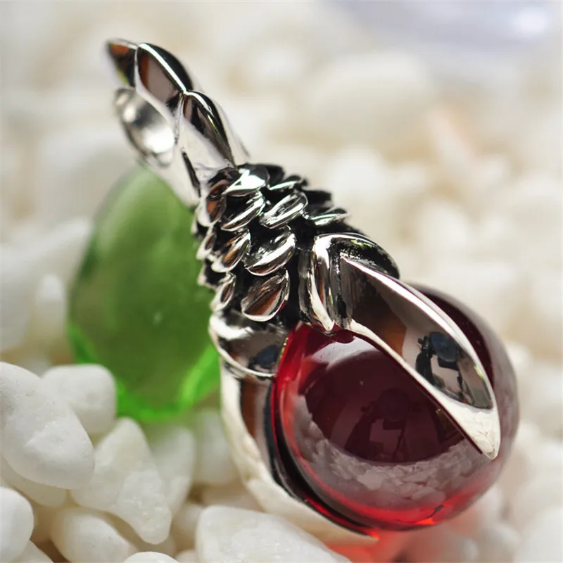 China Dragon Claw Red Garnet 925 Sterling Silver Pendant Men Thai Silver Fine Jewelry Gift Necklace Accessories Without Chain
China Dragon Claw Red Garnet 925 Sterling Silver Pendant Men Thai Silver Fine Jewelry Gift Necklace Accessories Without Chain