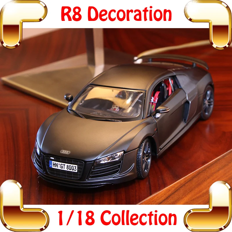 New Year Gift R8 1/18 Metallic Model Car Scale Collection For Car Fans Diecast Alloy Vehicle Luxury Present Toys
New Year Gift R8 1/18 Metallic Model Car Scale Collection For Car Fans Diecast Alloy Vehicle Luxury Present Toys