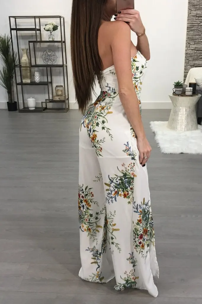 European and American Hot Sale Women's Sexy Wrapped Chest Sleeveless Wide Leg Jumpsuit
European and American Hot Sale Women's Sexy Wrapped Chest Sleeveless Wide Leg Jumpsuit