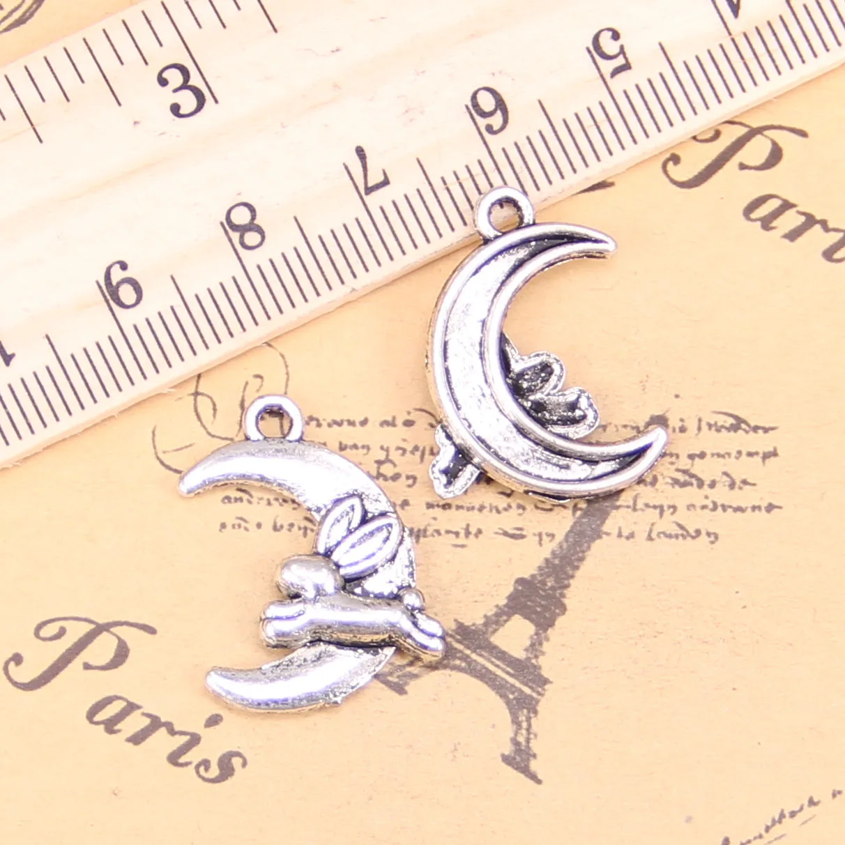 90pcs Jewelry Charms moon running rabbit 20x15mm Antique Silver Plated Pendants Making DIY Handmade Tibetan Silver Jewelry
90pcs Jewelry Charms moon running rabbit 20x15mm Antique Silver Plated Pendants Making DIY Handmade Tibetan Silver Jewelry
