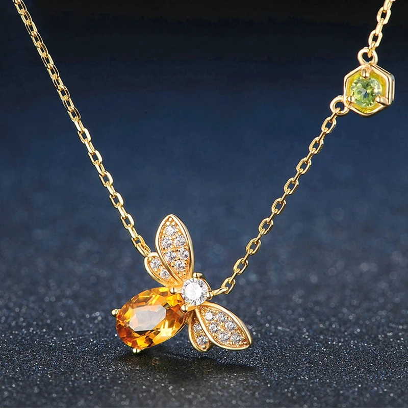 Silikolove 1pcs Charm Fashion Micro-inlaid Bee Necklace Women Pendant Gold Animal Choker Popular Jewelry Decoration
Silikolove 1pcs Charm Fashion Micro-inlaid Bee Necklace Women Pendant Gold Animal Choker Popular Jewelry Decoration