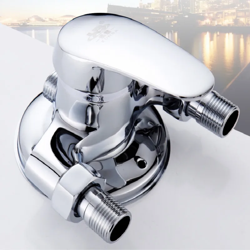 Pure copper Open bathtub faucet bath faucet water mixer bath tub faucets bath taps fit Water pipes outside the wall
Pure copper Open bathtub faucet bath faucet water mixer bath tub faucets bath taps fit Water pipes outside the wall