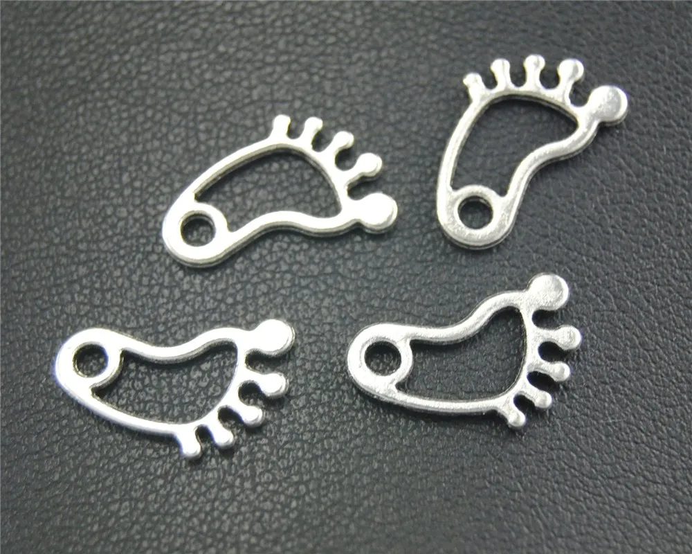 50pcs Silver Color foot Charm Pendant DIY Necklace Bracelet Bangle Findings 17x10mm A1790
50pcs Silver Color foot Charm Pendant DIY Necklace Bracelet Bangle Findings 17x10mm A1790