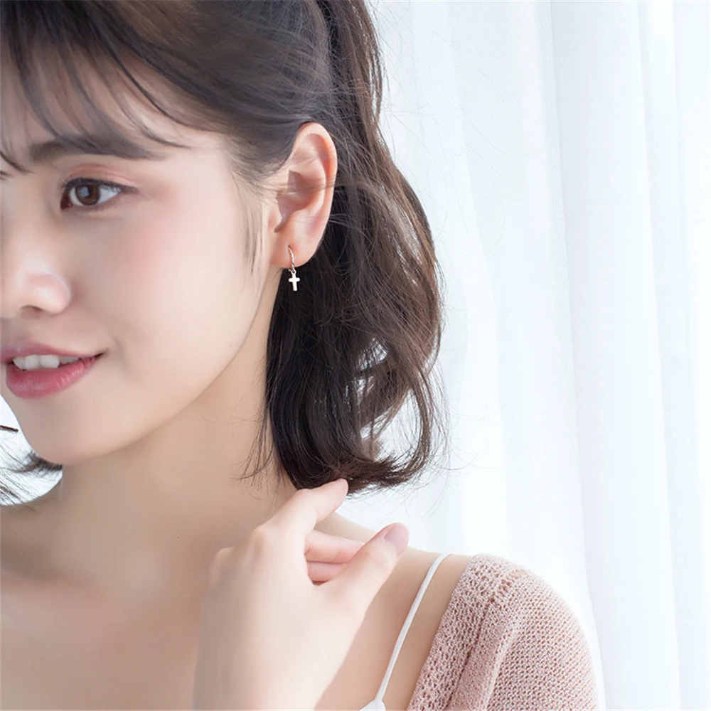 Cross Silver 925 Earrings Simple Brincos Jewelry Vintage Pendientes Minimalism Charm Party Gift Earrings for Women Oorbellen
Cross Silver 925 Earrings Simple Brincos Jewelry Vintage Pendientes Minimalism Charm Party Gift Earrings for Women Oorbellen