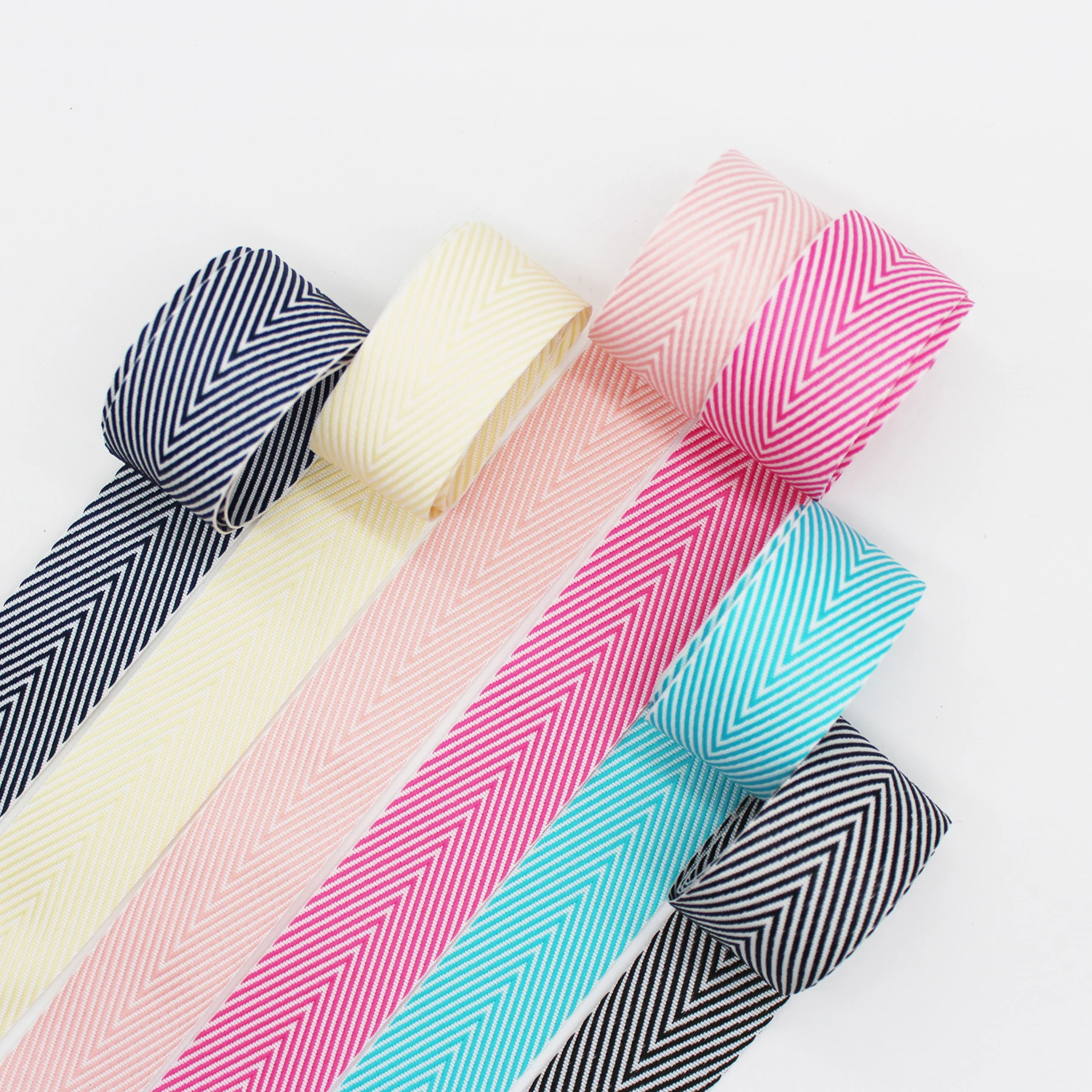 25 MM 1" Herringbone Ribbon Wedding Decoration DIY Tape Gift Handmade Bow Hair Accessories
25 MM 1" Herringbone Ribbon Wedding Decoration DIY Tape Gift Handmade Bow Hair Accessories