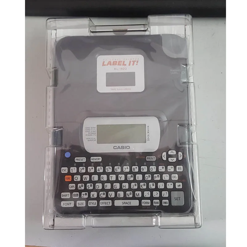 English label printer KL-820 digital sticker machine, price tag machine Printing label paper width 6mm 9mm 12mm 18mm 24mm
English label printer KL-820 digital sticker machine, price tag machine Printing label paper width 6mm 9mm 12mm 18mm 24mm