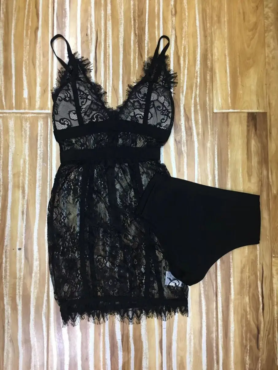 2018 New Arrival black two piece Women Lace dress V-Neck Spaghetti Strap vestido Celebrity evening party Bandage dress Wholesale
2018 New Arrival black two piece Women Lace dress V-Neck Spaghetti Strap vestido Celebrity evening party Bandage dress Wholesale