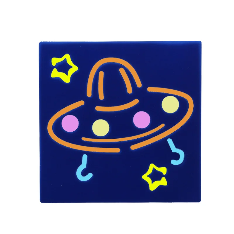 14*14 Flying saucer Layering Stencils for Diy scrapbook/photo album Decorative Embossing coloring,painting stencil,home decor
14*14 Flying saucer Layering Stencils for Diy scrapbook/photo album Decorative Embossing coloring,painting stencil,home decor