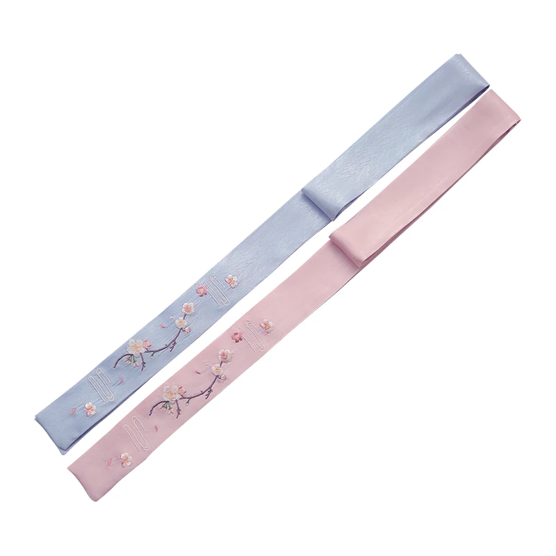 The cherry blossom put hair band Blue powder gift boxes accessories surrounding The hanfu double - sided embroidery
The cherry blossom put hair band Blue powder gift boxes accessories surrounding The hanfu double - sided embroidery