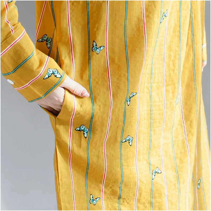 BIG SIZE 4XL Spring Autumn Women Fashion Stripe Butterfly Tops Female Ladies Large Long Sleeve Loose Cotton Linen Blouse Shirt 
BIG SIZE 4XL Spring Autumn Women Fashion Stripe Butterfly Tops Female Ladies Large Long Sleeve Loose Cotton Linen Blouse Shirt
