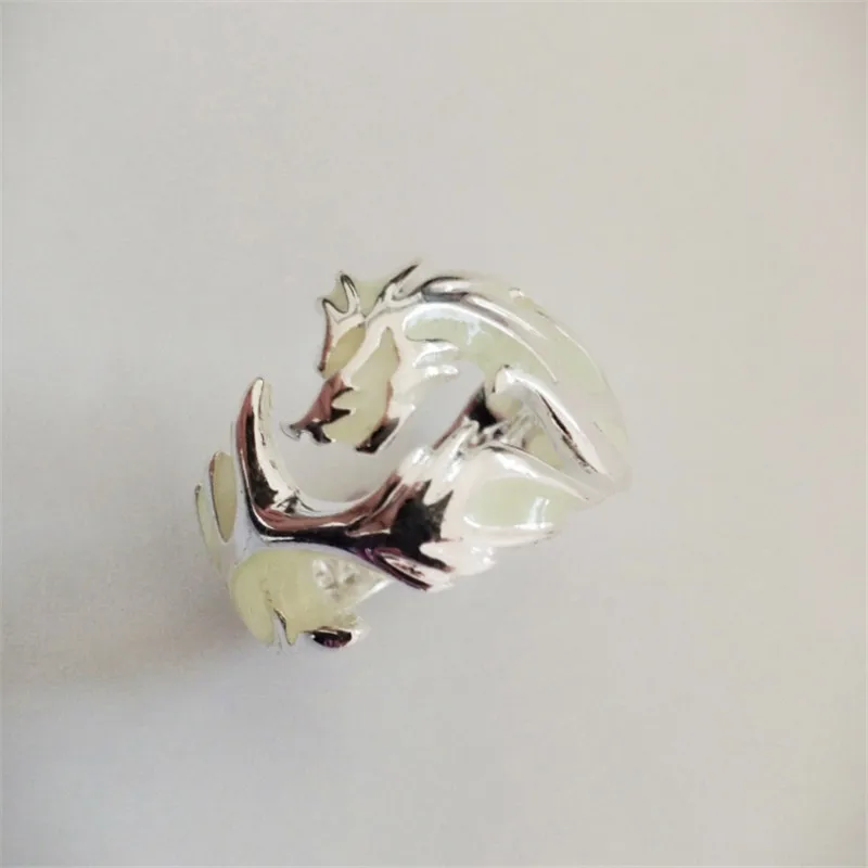 WWLB Mens Ring Luminous Dragon Rings For Men Women Rings Glow In The Dark Male Ring Jewelry
WWLB Mens Ring Luminous Dragon Rings For Men Women Rings Glow In The Dark Male Ring Jewelry