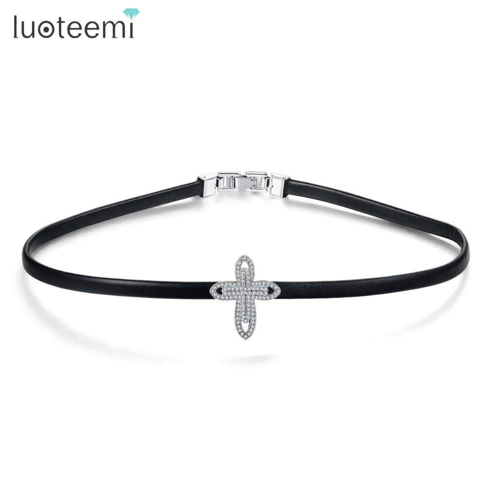 LUOTEEMI Brand New Design Shiny CZ Cross Leather Choker For Women Dating Party Girl Elegant Accessories Friend Christmas Gift
LUOTEEMI Brand New Design Shiny CZ Cross Leather Choker For Women Dating Party Girl Elegant Accessories Friend Christmas Gift