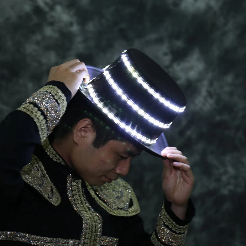 LED Light Hat Flash Cap Stage LED Jazz Light Magic Hat Flashing Light Night Dance Costume Props
LED Light Hat Flash Cap Stage LED Jazz Light Magic Hat Flashing Light Night Dance Costume Props