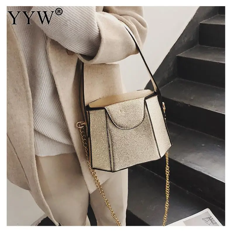 PU Leather Vintage Bucket Bags For Women Handbag Wholesale Small Women'S Bag With Chain Embossing Shoulder Bag Gold Handbags
PU Leather Vintage Bucket Bags For Women Handbag Wholesale Small Women'S Bag With Chain Embossing Shoulder Bag Gold Handbags