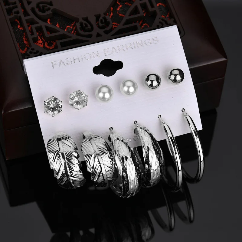 Exaggerated Personality Large Ring Earrings for women 6 Pairs Of Ear Nail Ear Eet Ear Ornaments earrings For Women earrings set
Exaggerated Personality Large Ring Earrings for women 6 Pairs Of Ear Nail Ear Eet Ear Ornaments earrings For Women earrings set