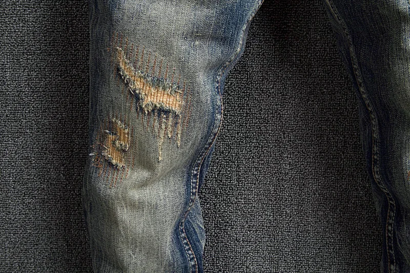 Vintage Designer Men Jeans Retro Wash Slim Destroyed Ripped Jeans Men Denim Distressed Pants Embroidery Patchwork Hip Hop Jeans
Vintage Designer Men Jeans Retro Wash Slim Destroyed Ripped Jeans Men Denim Distressed Pants Embroidery Patchwork Hip Hop Jeans