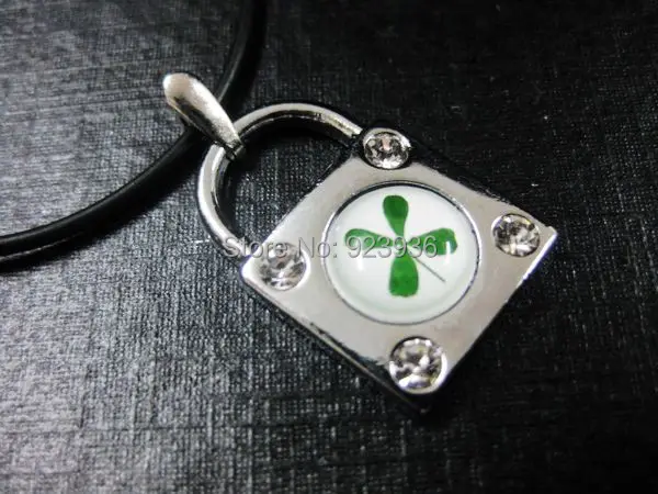 16 pcs Wholesale Real Lovely Four Leaf Clover St Patrick Gift stone beades lock pendants
16 pcs Wholesale Real Lovely Four Leaf Clover St Patrick Gift stone beades lock pendants