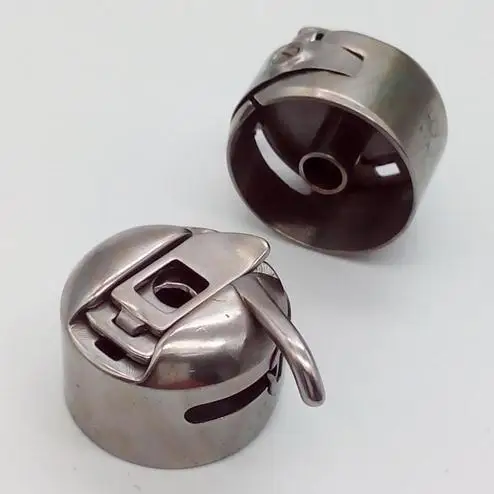 2PCSSewing Machine Accessorries Metal Bobbin Spool Case for Brother Janome Elna Bernina Singer Kenmore Babylock Housedold BC-269
2PCSSewing Machine Accessorries Metal Bobbin Spool Case for Brother Janome Elna Bernina Singer Kenmore Babylock Housedold BC-269