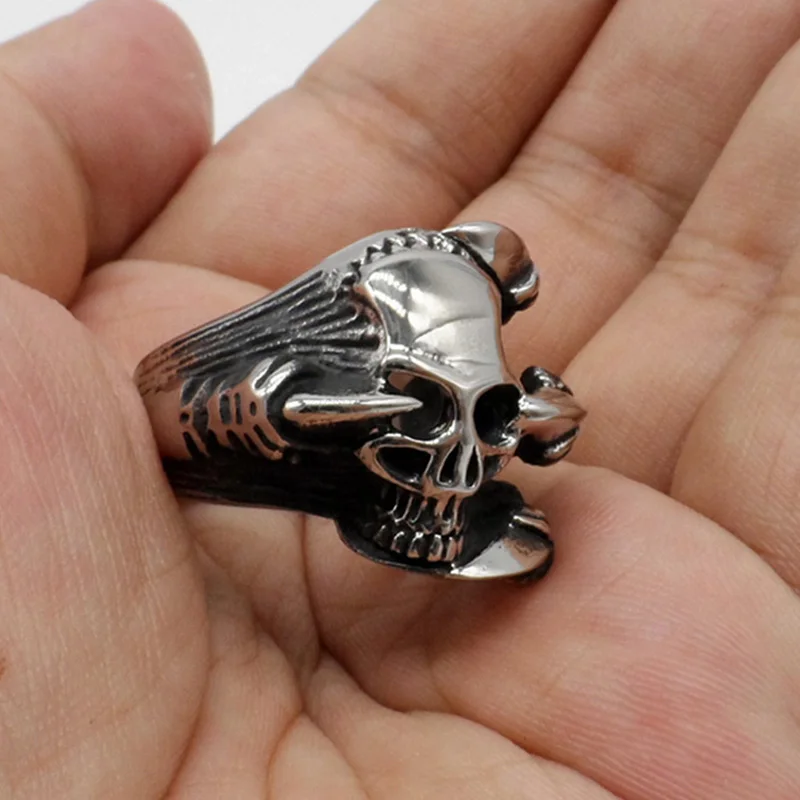 ADOMANER Men's Kito Ring 316L Stainless Steel Vintage Rings Hip Hop Rock Party Male Women Finger Punk Jewelry Accessories 2021
ADOMANER Men's Kito Ring 316L Stainless Steel Vintage Rings Hip Hop Rock Party Male Women Finger Punk Jewelry Accessories 2021