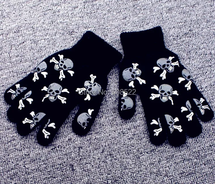 Halloween skull decoration gloves personality Acrylic knitted thermal magic gloves Offset the paw gloves
Halloween skull decoration gloves personality Acrylic knitted thermal magic gloves Offset the paw gloves